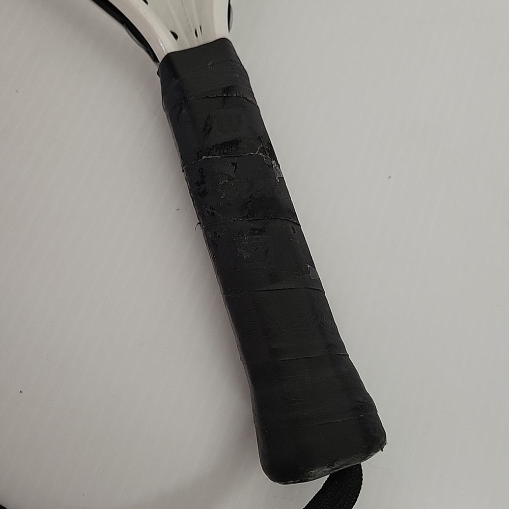 Wilson Ripper Titanium Racquetball Racket - Stretch 22 - Picture 3 of 4